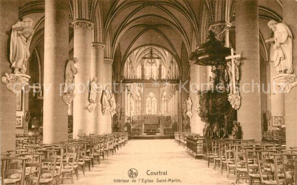 Courtrai KORTRIJK Flandre Belgie Intérieur de l'Eglise Saint Martin
