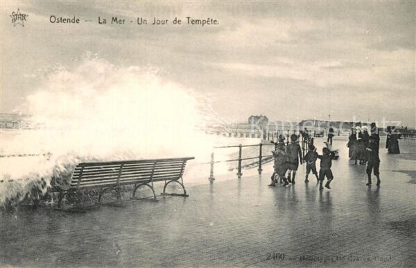 Ostende Oostende La Mer un jour de Tempête Brandung