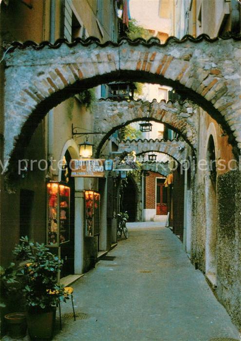 Garda Lago di Garda La via Rosa