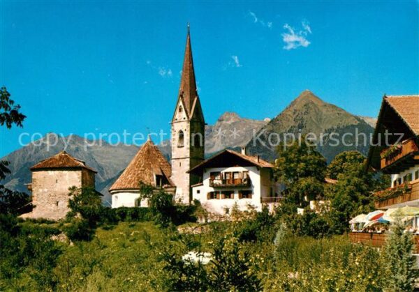 St Georgen Schenna Ortsmotiv mit Kirche Alpen