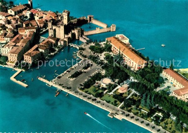 Sirmione Lago di Garda Veduta aerea