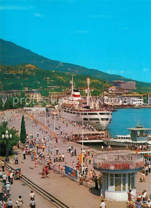 Jalta Yalta Krim Crimea Seehafen Hochseedampfer