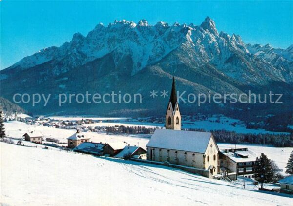 Dobbiaco Pustertal Suedtirol Winterpanorama Dolomiten