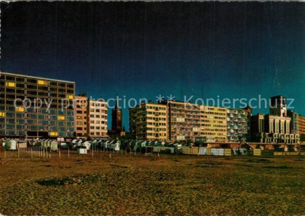 Blankenberge Strand en eijk bij nacht Strand Promena