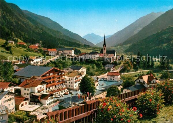 St Leonhard Passeier Ortsansicht mit Kirche Passeiertal Alpe