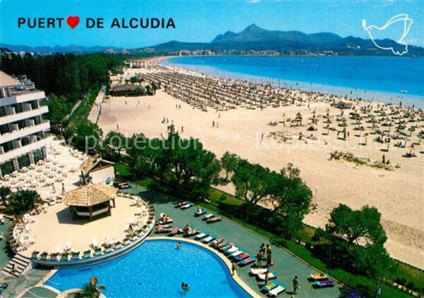 Puerto de Alcudia Hotel Swimming Pool Strand Küstenpanora