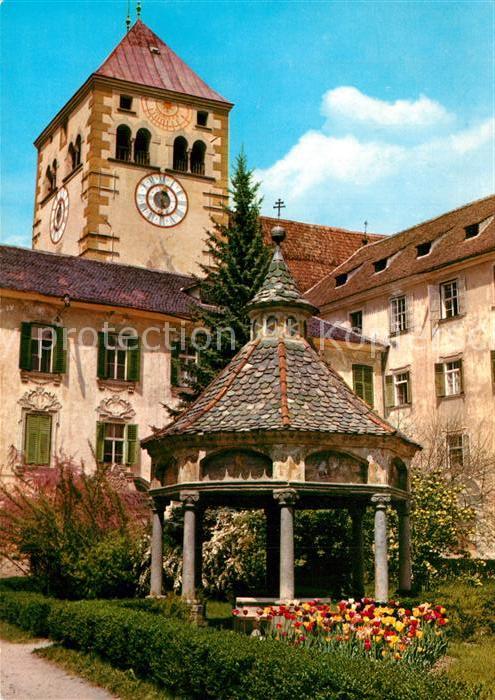 Neustift Brixen Suedtirol Kloster Wunderbrunnen romanischer Glock