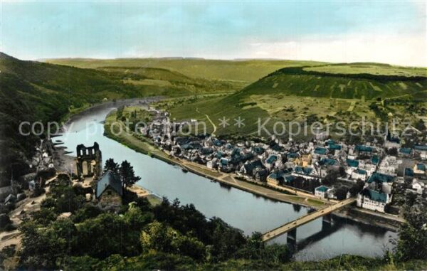 Traben-Trarbach Panorama Wein- und Waldstadt mit Ruine