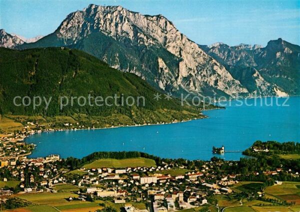 Gmunden Salzkammergut Traunsee mit Grünberg Traunstein und Sc