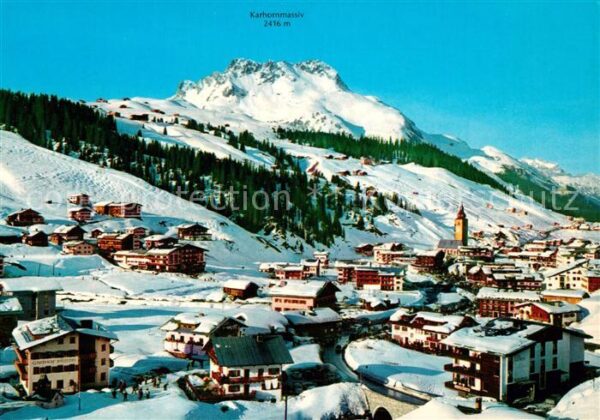 Lech Vorarlberg Panorama Wintersportplatz mit Karhornma