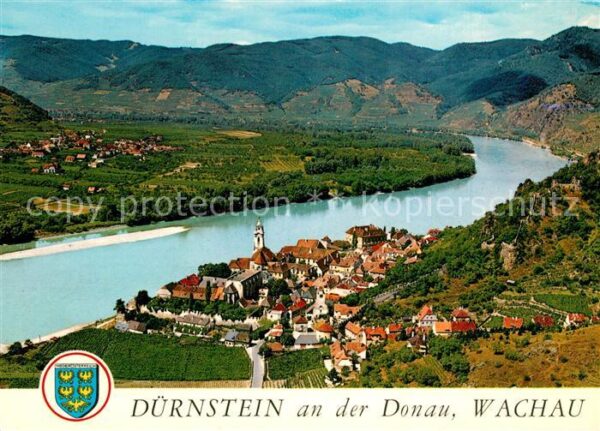 Duernstein Wachau Fliegeraufnahme mit Pfarrkirche Maria H