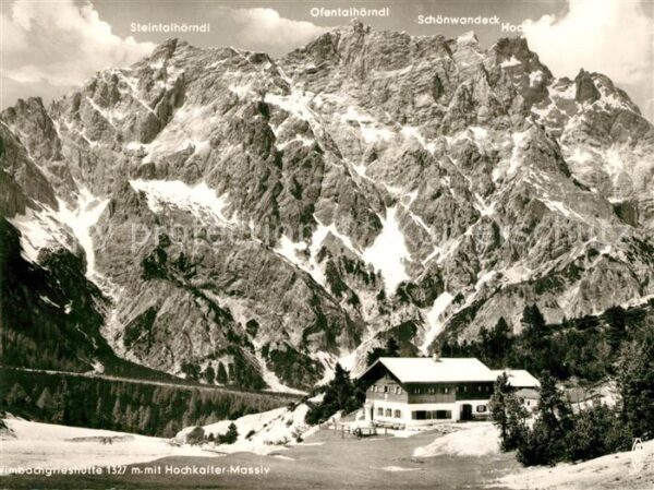 Wimbachgriess Huette mit Hochkalter Massiv