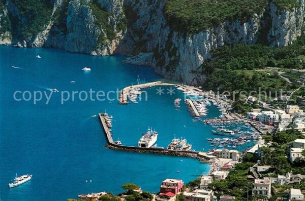 Capri Marina Grande Fliegeraufnahme