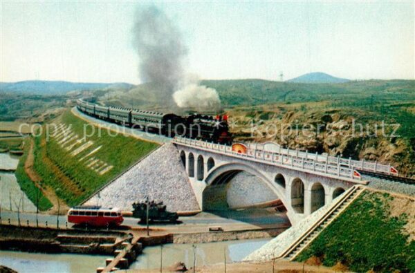 Lokomotive Eisenbahnlinie nach Schaoschan