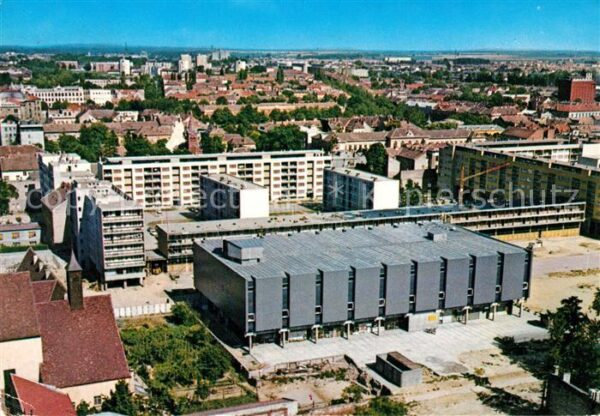 Osijek Croatia Stadtpanorama mit Supermarket