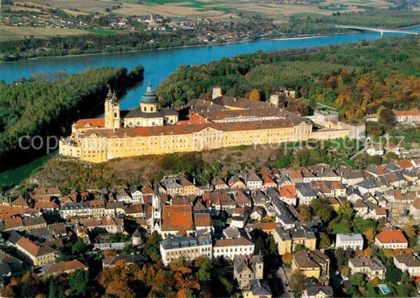 Melk Donau Stift Fliegeraufnahme