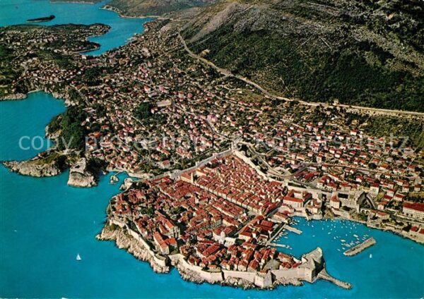 Dubrovnik Ragusa Altstadt Stadtmauer Festung Hafen Flieg