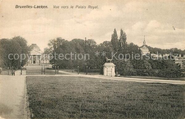 Laeken Vue vers le Palais Royal Monument