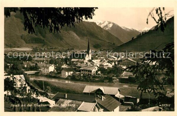 Bruck Grossglocknerstrasse Ortsansicht mit Kirche Alpenpanorama Ho