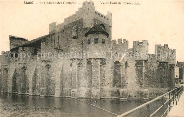 Gand Belgien Chateau des Comtes I vu du Pont de l'Ex