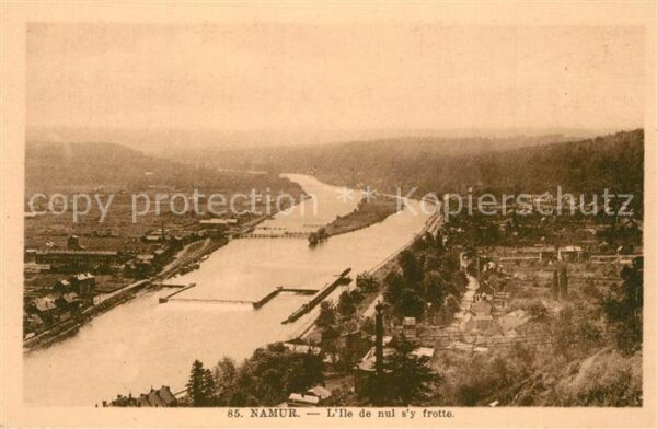 Namur sur Meuse Panorama Ile de nul s_y frotte
