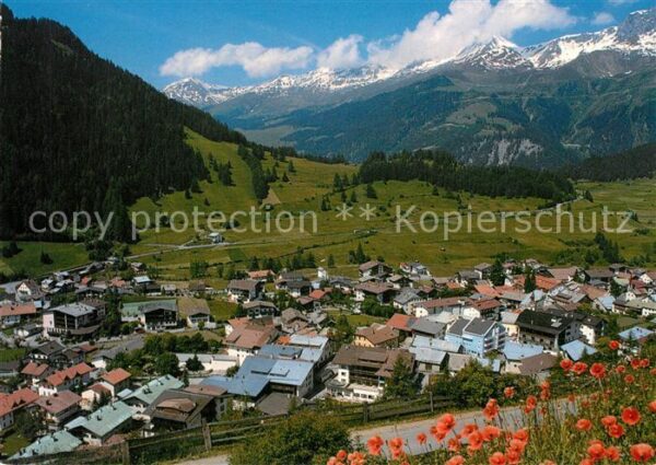 Nauders Tirol Gesamtansicht mit Alpenpanorama