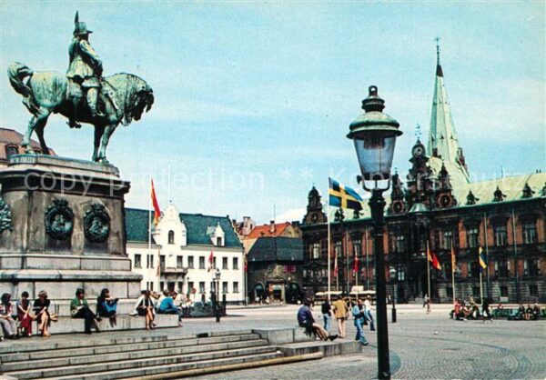 Malmoe Stortorget med statyn Karl X Gustav
