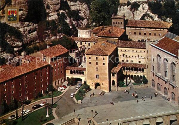 Montserrat Kloster Plazas del Santuario Klosterplatz