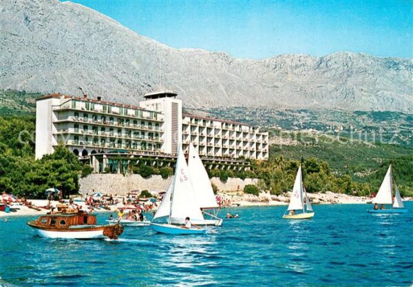 Tucepi Hotel Strand Bootfahren Segeln Ansicht