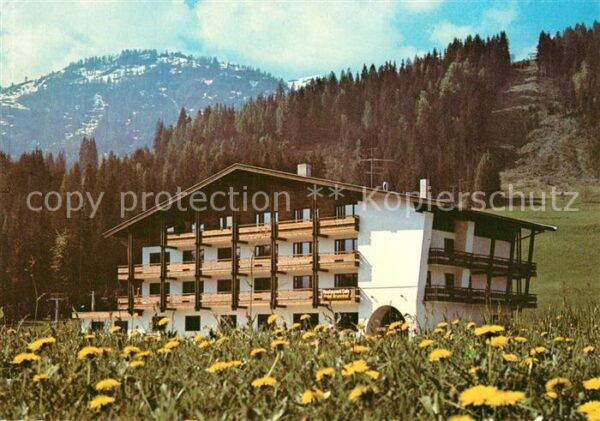 Fieberbrunn Tirol Hotel Restaurant Cafe Brunnhof Blumenwi