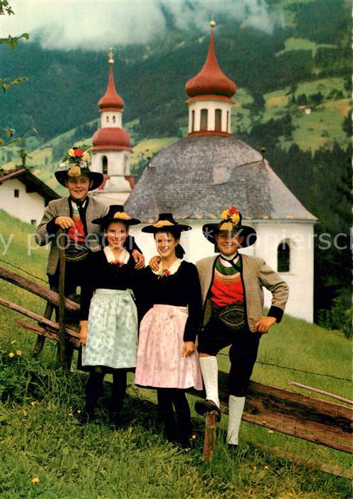 Trachten Tirol Zillertal Zell am Ziller Wallfahrtskirc