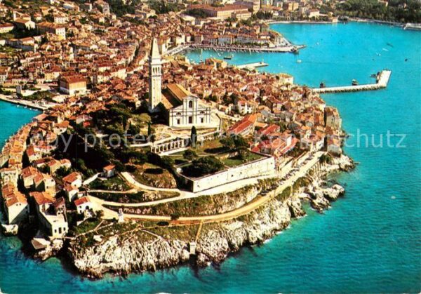 Rovinj Rovigno Istrien Fliegeraufnahme mit Kirche