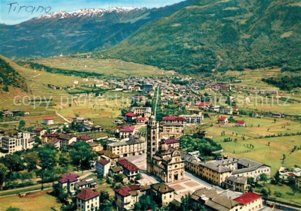 Tirano Fliegeraufnahme mit Monte del Mortirolo
