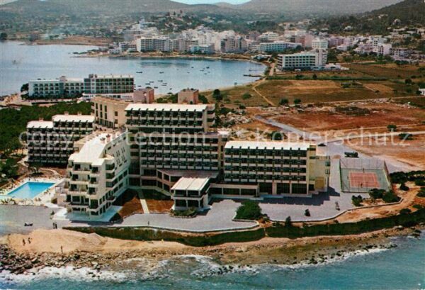 Santa Eulalia del Rio Fliegeraufnahme Hotel Montebello