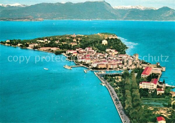 Sirmione Lago di Garda Fliegeraufnahme Lago di Garda