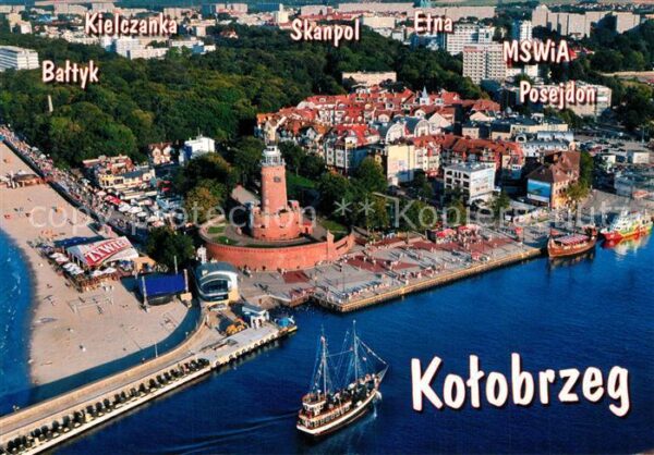 Kotobrzeg Fliegeraufnahme Strand Leuchtturm Hafen
