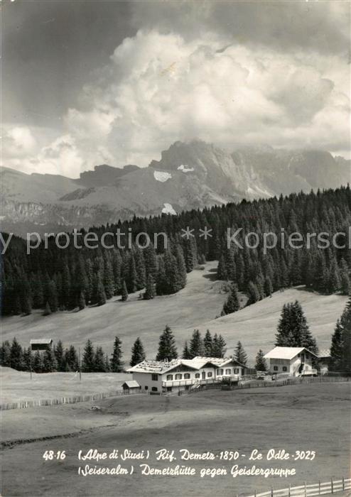 Seiser Alm Dolomiten Demetzhütte mit Geislergruppe