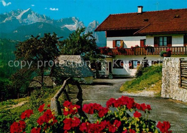 Garmisch-Partenkirchen Berggasthof Pfeifferalm mit Zugspitzgru