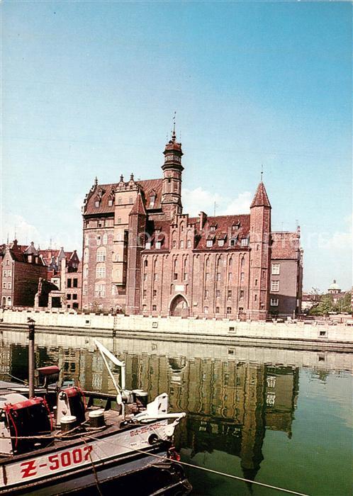 Gdansk PoznogotyckaBrama Mariacka