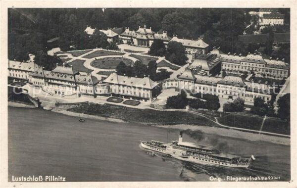 Pillnitz Fliegeraufnahme Lustschloss