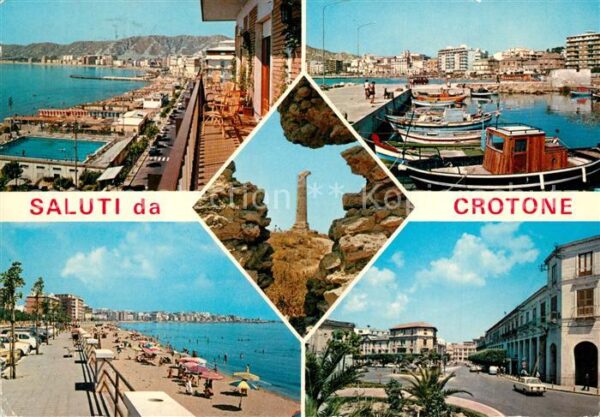Crotone Teilansichten Hafen Strand