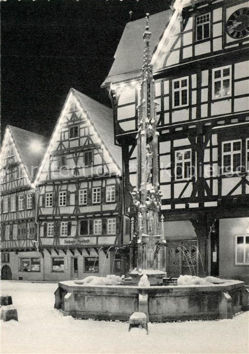 Bad Urach Marktplatz Brunnen Altstadt Fachwerkhäu