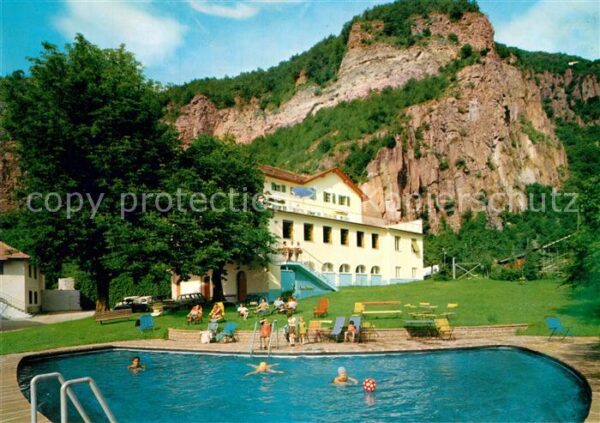 Leifers Laives Suedtirol Pension Zur Pfleg Pool