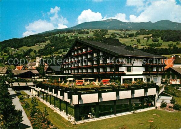Schruns Vorarlberg Hotel Löwen mit Itonskopf