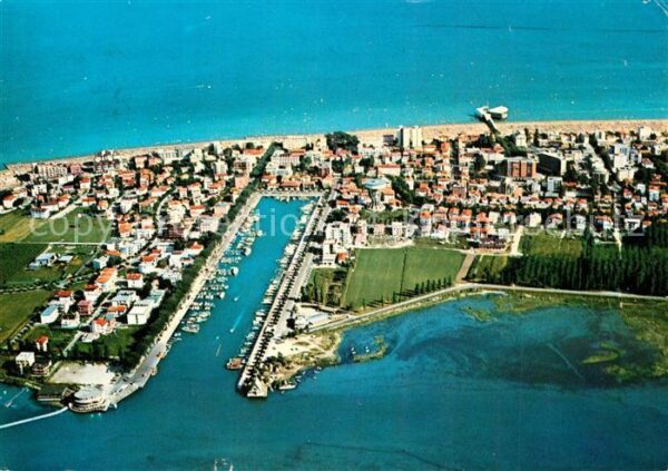 Lignano Sabbiadoro Fliegeraufnahme Hafenbecken