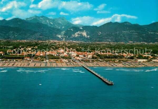Forte dei Marmi Panorama Fliegeraufnahme