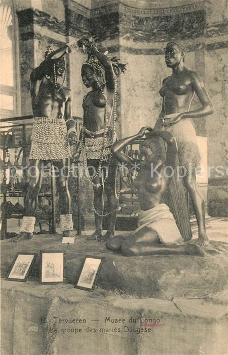 Tervueren Musee du Congo Le groupe des maries Deu