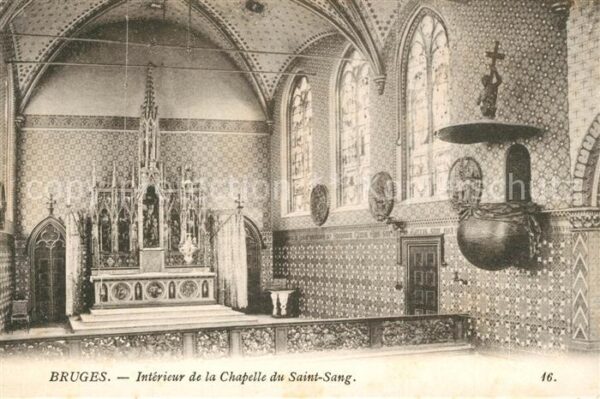 Bruges BRUGGE Belgie Interieur de la Chapelle du Saint Sang