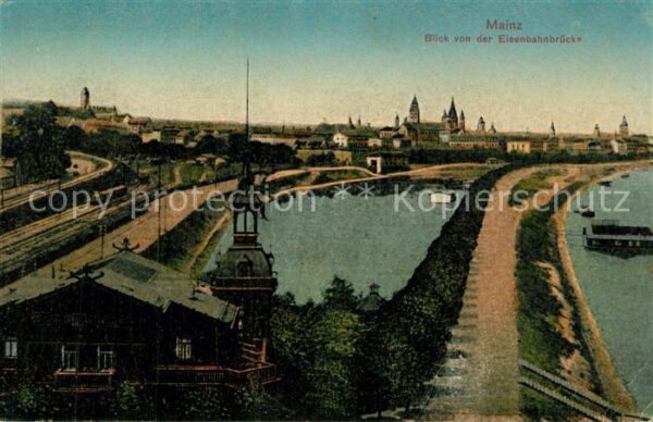 Mainz Rhein Blick von der Eisenbahnbrücke