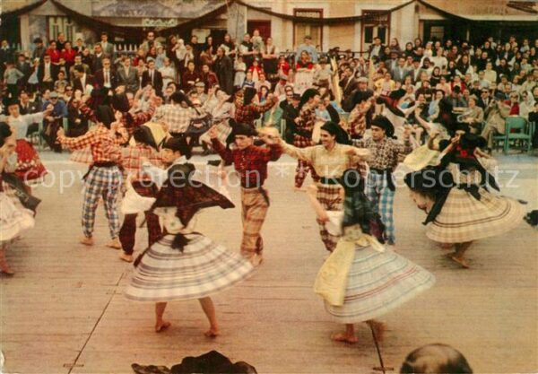 Nazare Portugal Rancho Tà Mar dancando Folklore Tanz